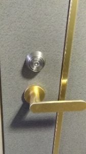 【西荻南】カギ開錠 鍵開け 鍵屋 鍵紛失 鍵交換お任せ下さい。