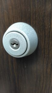 一軒家の鍵交換 解錠修理に鍵屋が大田区北馬込に駆けつけます！鍵の対応が早い安い！