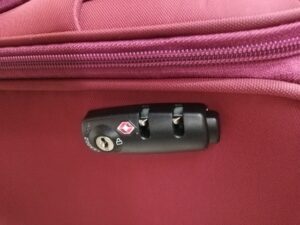 羽田空港国際線でアタッシュケースの鍵開けで鍵屋が早く安く駆けつけます！