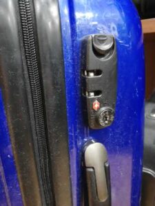 【東松原駅】スーツケースの鍵開け ダイヤル解錠 ＴＳＡ解錠に鍵屋が早く・安く駆けつけます！