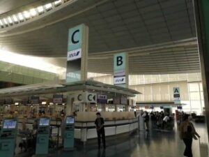 【羽田空港国際線/ANA】鍵屋がTSAスーツケースの鍵開け修理【24時間受付】