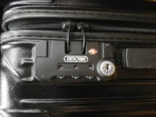 RIMOWA-リモワダイヤルロックのスーツケース鍵
