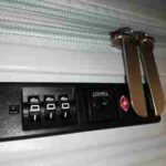 蔵前駅でスーツケース鍵開け修理