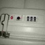 目黒区学芸大学でスーツケースの開錠の鍵屋