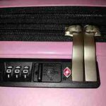 羽田空港国際線でスーツケースの鍵開け修理