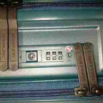 新浦安でスーツケースの鍵開け修理