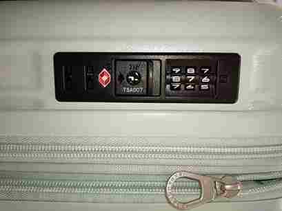 蒲田のホテルでスーツケース鍵開け修理