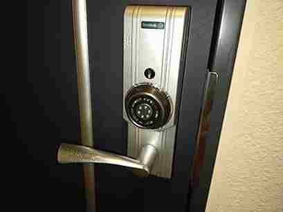 横浜市神奈川区羽沢南でカードキーの鍵開け
